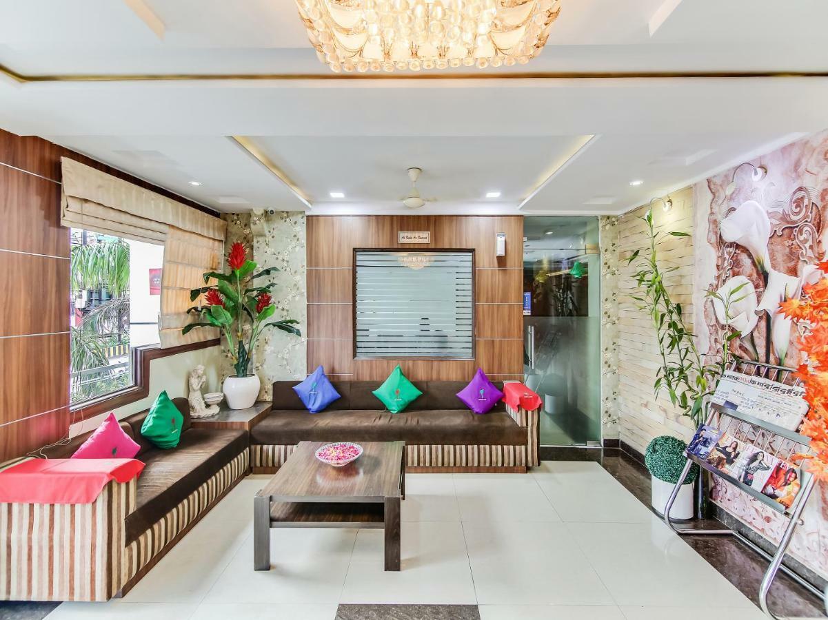 Capital O 32619 Hotel Sugar Palm Gwalior Buitenkant foto